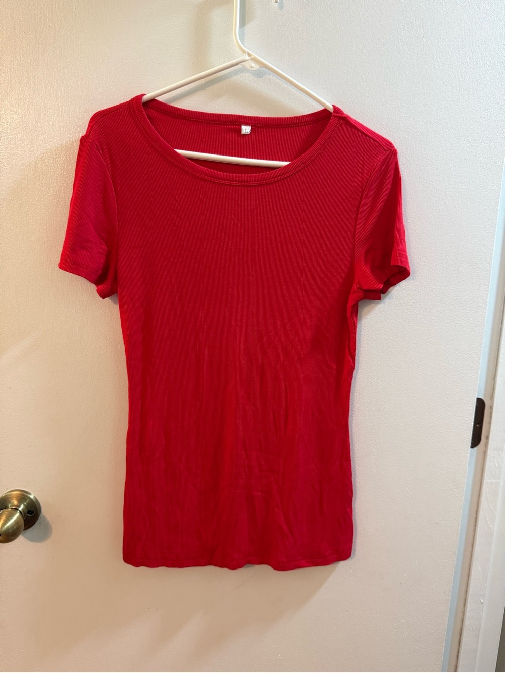 Classic Short Sleeve Crewneck Tee in Red